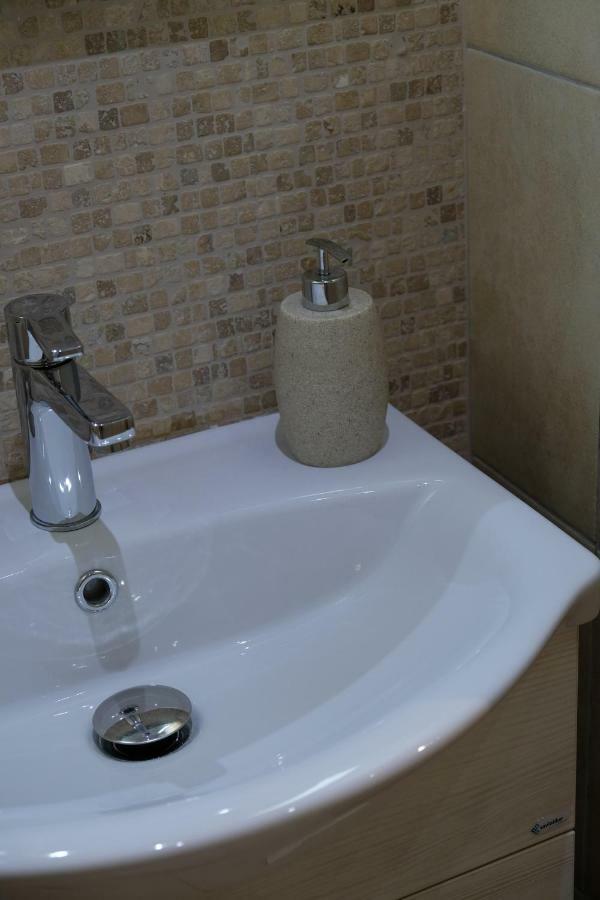 Luxury Cozy Large Apartment In The City Center Thessaloniki Exterior photo